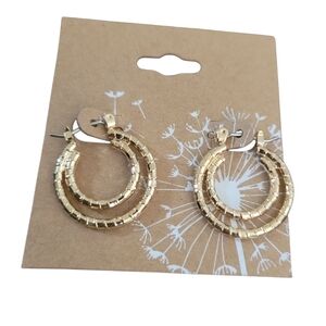 Cracker Barrel‎ Gold Double Hoop Earrings NWT